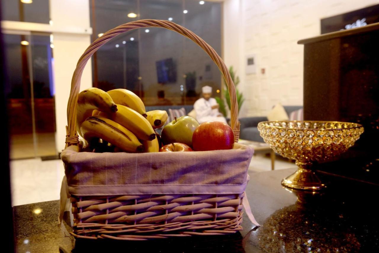 Golden Crown Hotel Alseeb Muscat 外观 照片