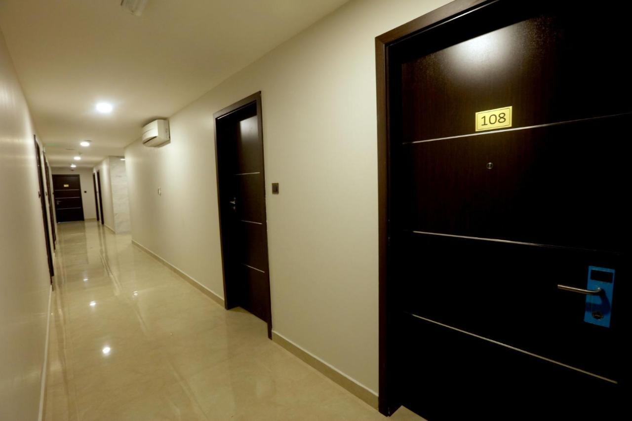 Golden Crown Hotel Alseeb Muscat 外观 照片