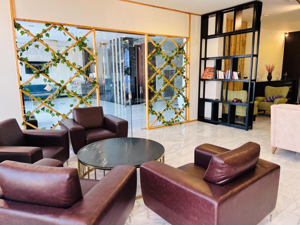 Golden Crown Hotel Alseeb Muscat 外观 照片